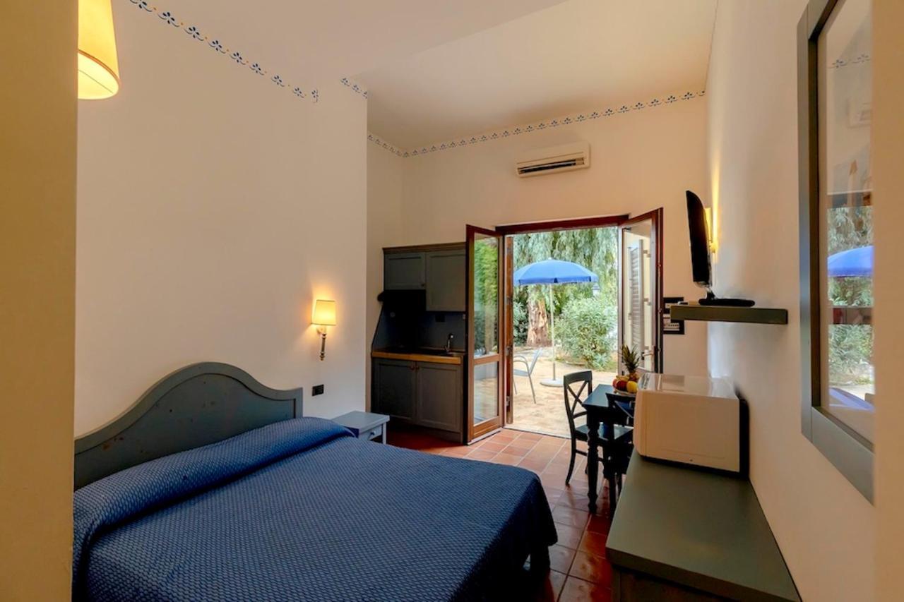 Villaggio Cala Mancina San Vito Lo Capo Exterior photo