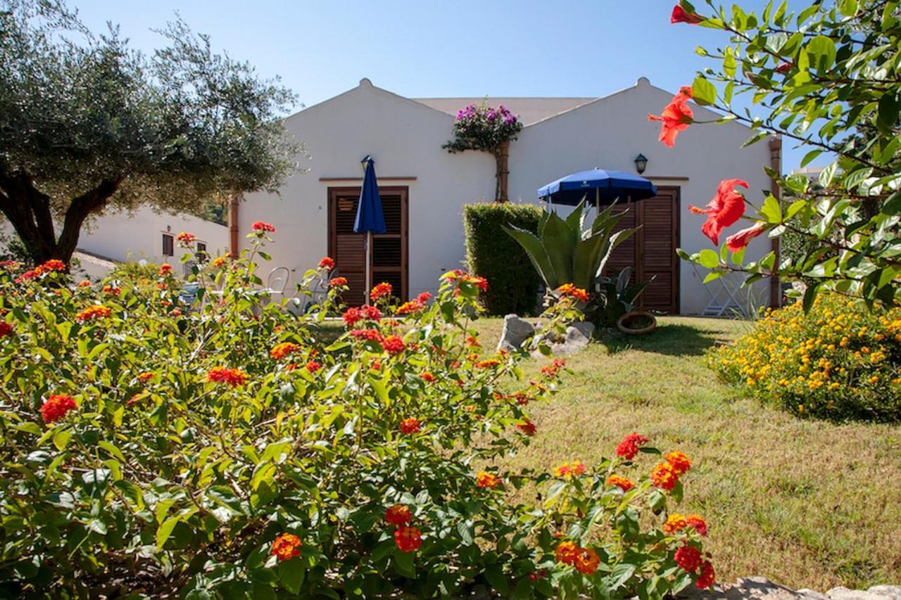 Villaggio Cala Mancina San Vito Lo Capo Exterior photo